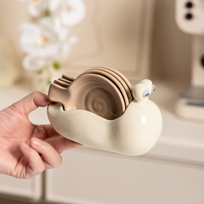Sauce Dipping Cup - Snail Ceramic Small Dish Household Flavor